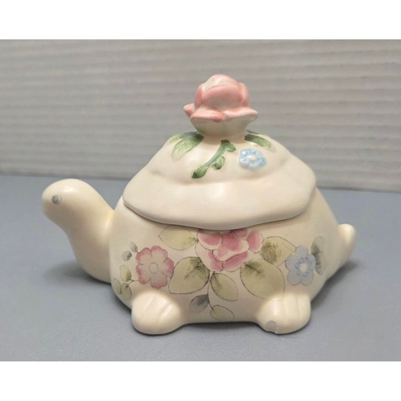 Pfaltzgraff Tea Rose Turtle Storage Trinket Box Ceramic Roses Flowers - Chipped - Picture 4 of 10